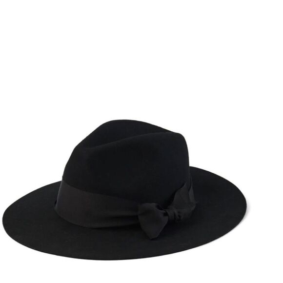 Sarah J Curtis Black 100% Wool Hat NWT